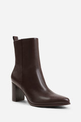 NORTH WIDE FIT BLOCK HEEL ANKLE BOOT IN DARK BROWN FAUX LEATHER