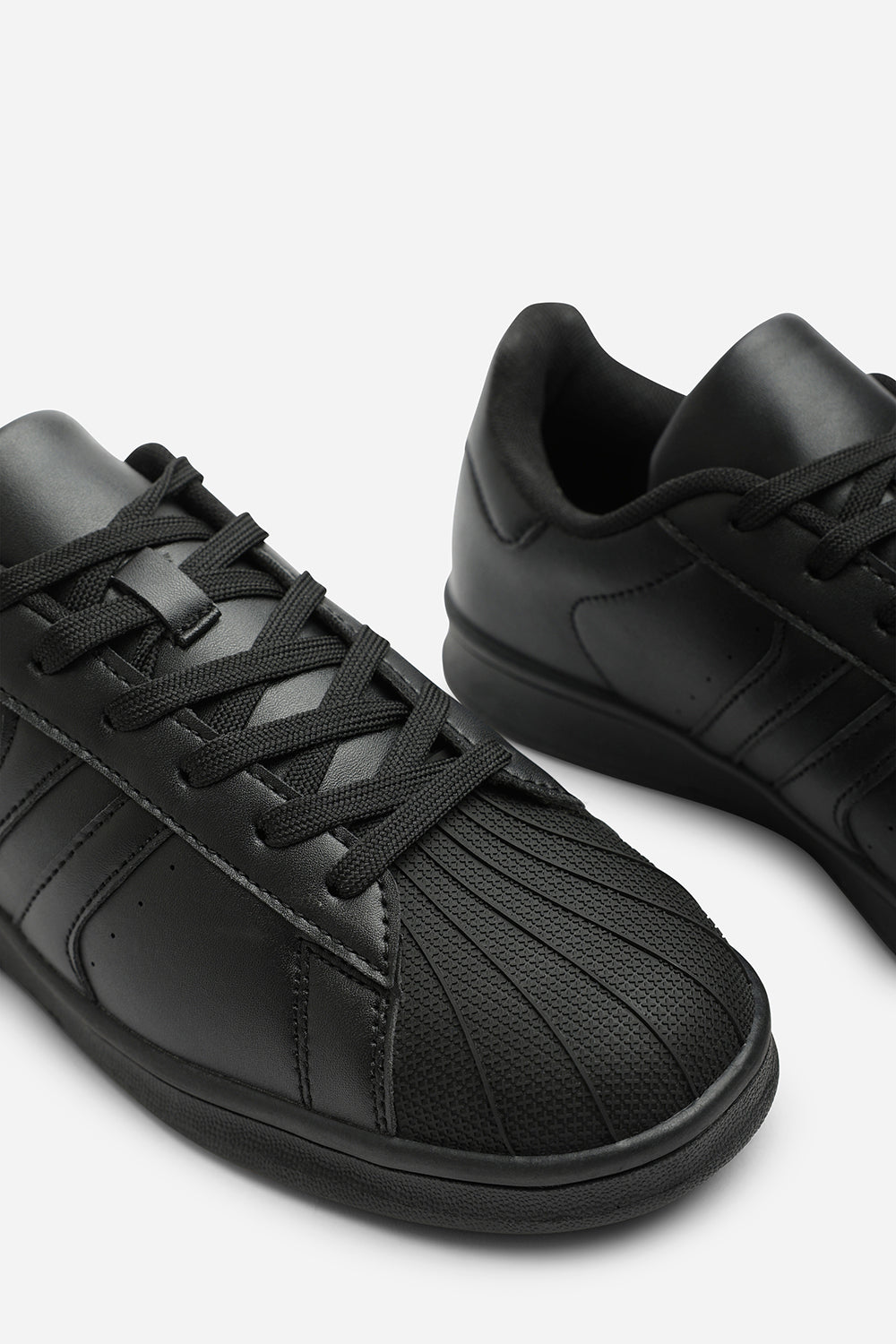 Yamileth Stripe Panel Detailed Trainer