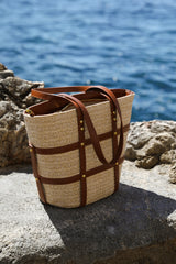COQUETA LARGE RAFFIA BAG WITH STUDD DETAIL IN TAN