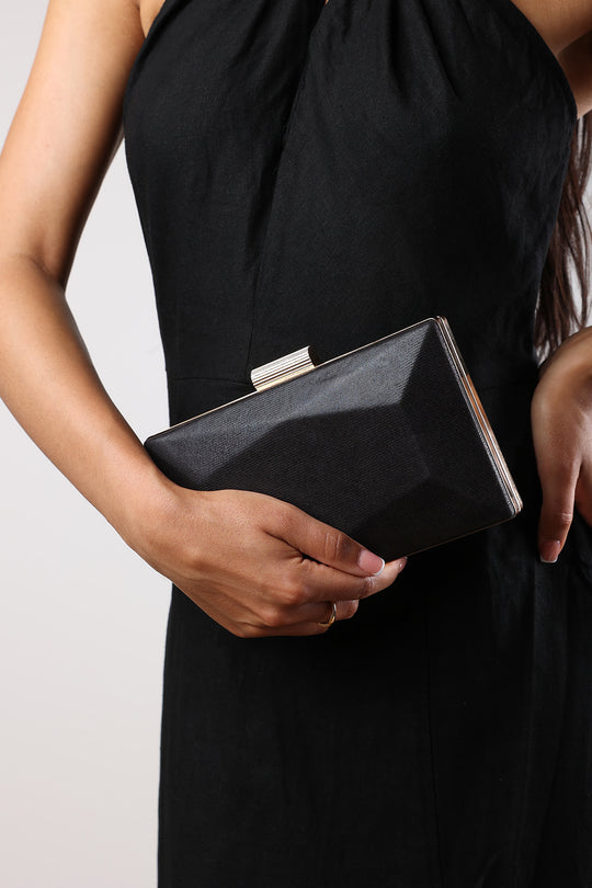 Oceane Embellished Evening Clutch In Black