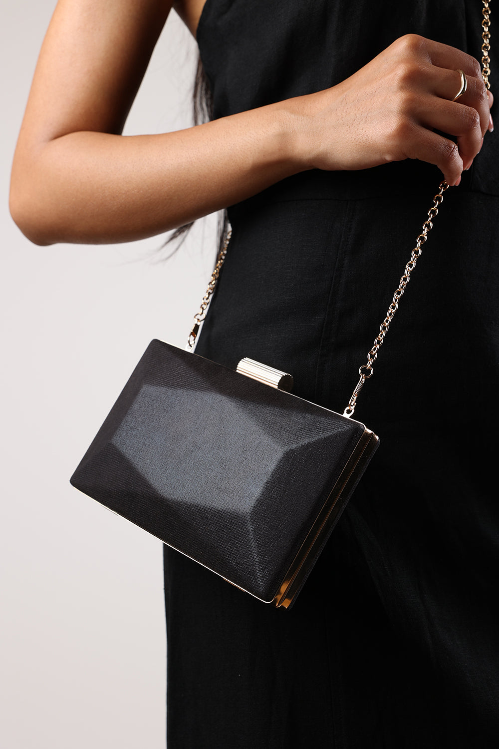 Oceane Embellished Evening Clutch In Black