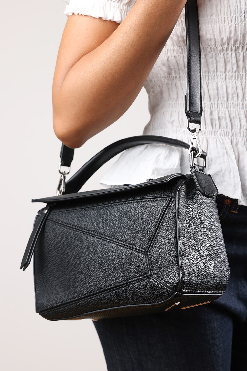Abrazo Geometric Top Handle Bag in Black