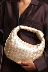Aura Classic Woven Hobo Bag In Gold