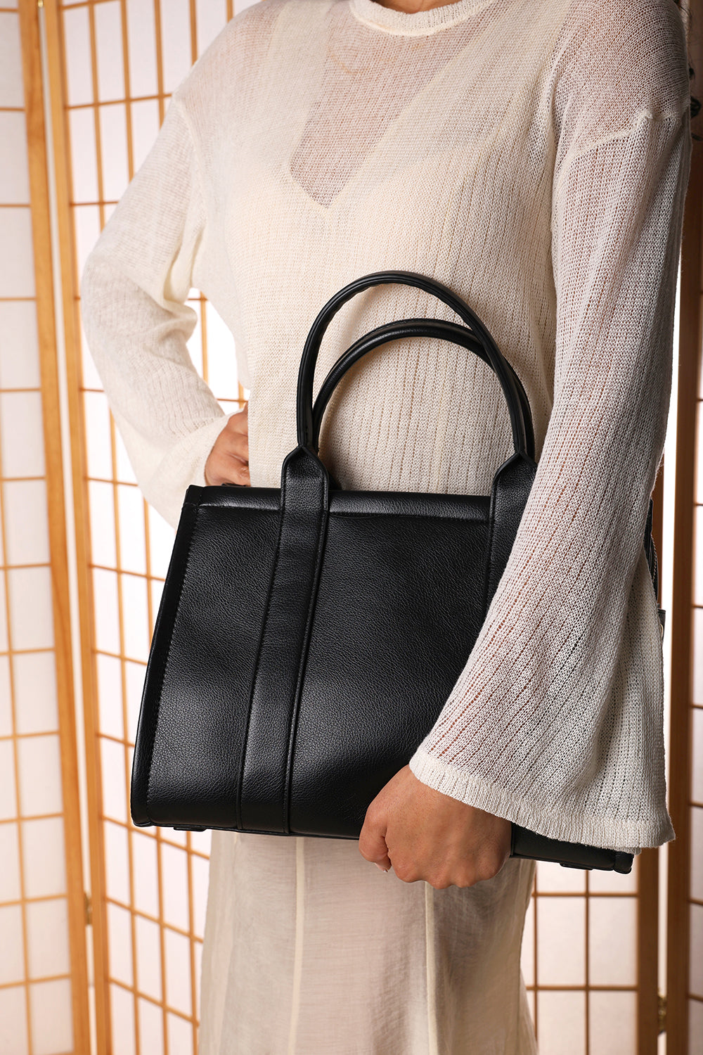 Quarry Black Tote bag With Top Grab Handles