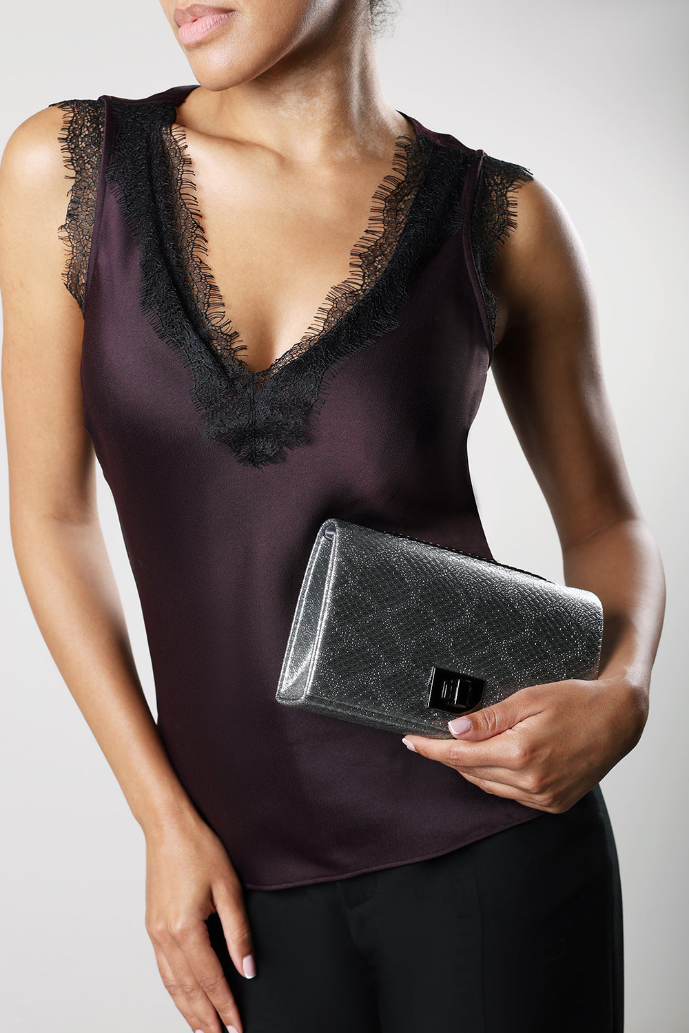 Lurexa Silver Metalic Snake Clutch & Crossbody Bag With Twist Lock Detail and Chain