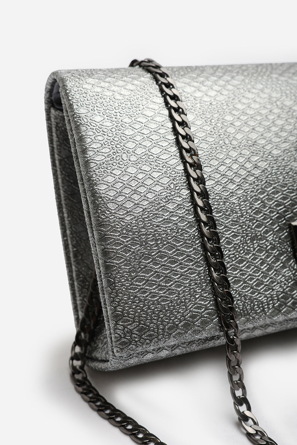 Lurexa Silver Metalic Snake Clutch & Crossbody Bag With Twist Lock Detail and Chain