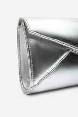 Moxira Asymetric Envelope Cltuch Bag In Silver Metallic