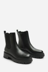 Fadira Chelsea Boot With Elastic Panel