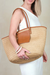 SHELL RATAN BEACH BAG WITH FRONT POCKET DETAIL IN TAN FAUX LEATHER