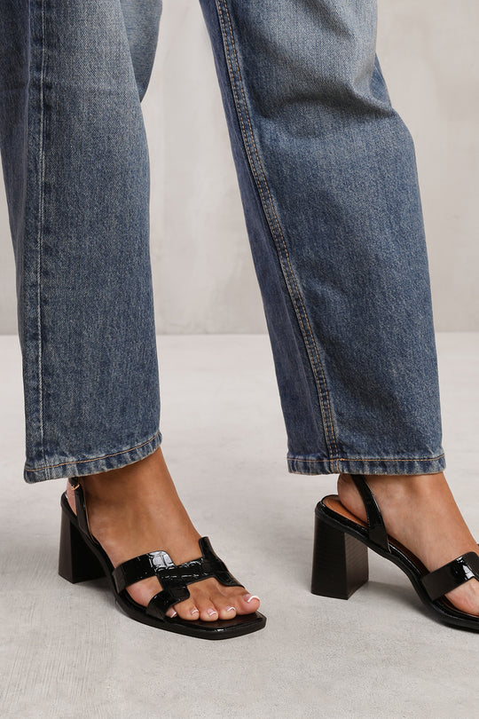 STYLITE STRAPPY SANDALS WITH BLOCK HEEL IN BLACK CROCO PATENT