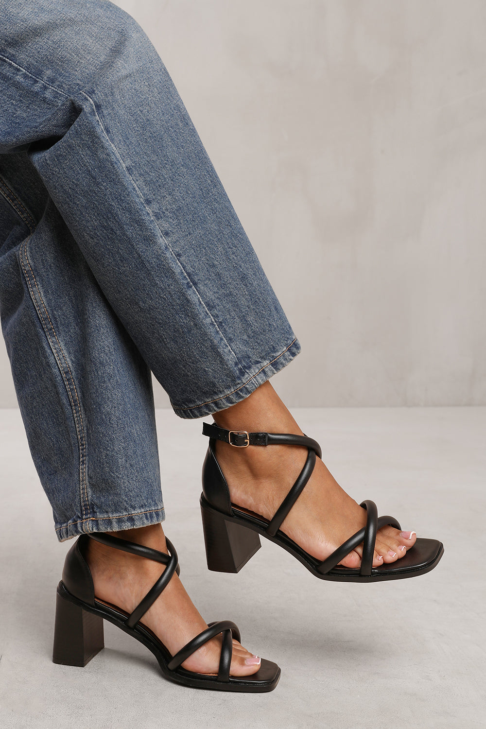 TORI CROSS OVER MULTI STRAP HEELS IN BLACK FAUX LEATHER