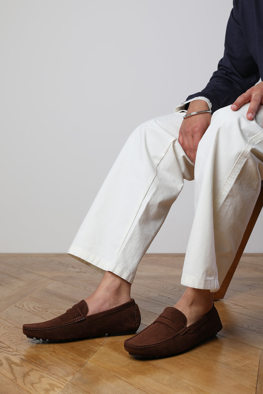 ALEX DRIVING SHOES IN BROWN SUEDE