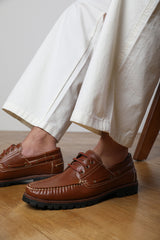 ISAAC CHUNKY BOAT SHOES IN BROWN