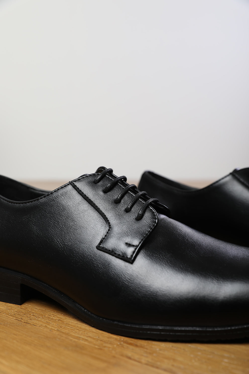 DAVID LACE UP DERBY FORMAL DRESS WORK SHOES IN BLACK FAUX LEATHER
