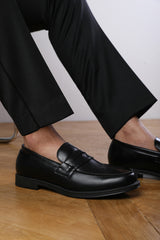JAMES SLIP ON LOAFERS IN BLACK