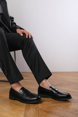JAMES SLIP ON LOAFERS IN BLACK