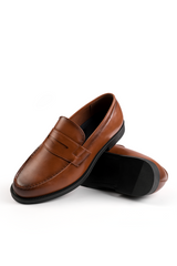 JAMES SLIP ON LOAFERS IN CAMEL