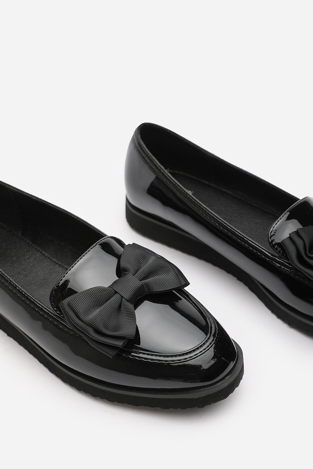 Cireya Extra Wide Fit Black Patent Bow Detail Slip On Loafers