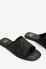 ALASKA WOMEN'S JUTE FLORAL EMBROIDERY FLAT SANDALS IN BLACK RAFFIA