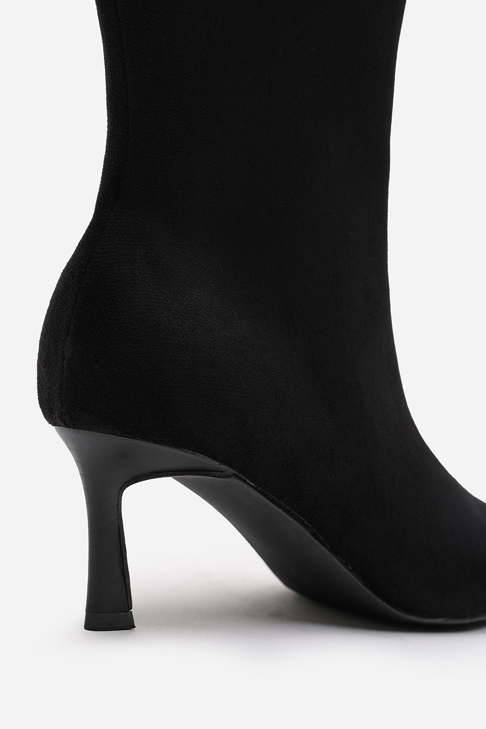 Invara Black Heeled Pointed Toe Ankle Boots