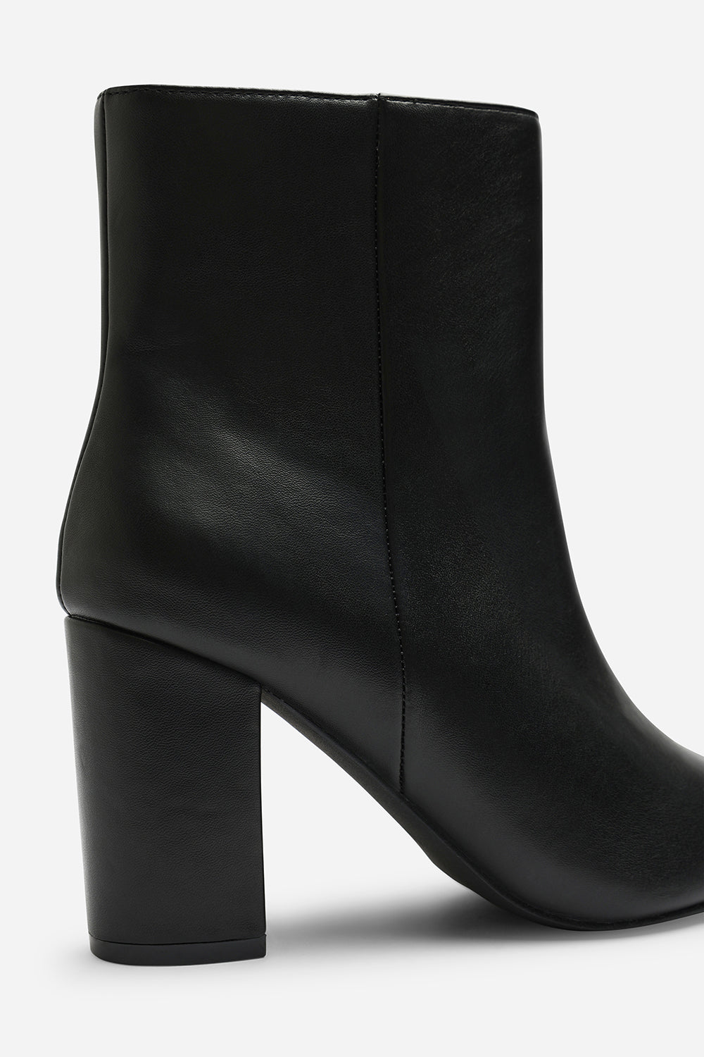 Ebrina Black Pointed Toe Block Heeled Ankle Boot