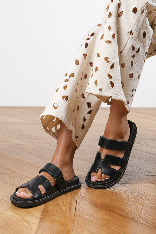 Zoe Chunky Link Detail Strap Sandal in Black Faux Leather