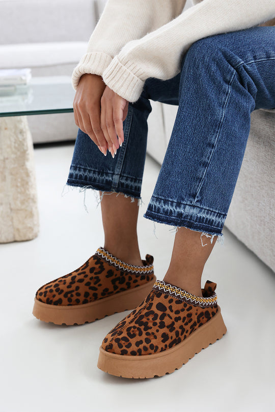 Praise Cosy Leopard Faux-Suede Fur Lining Platform Slipper