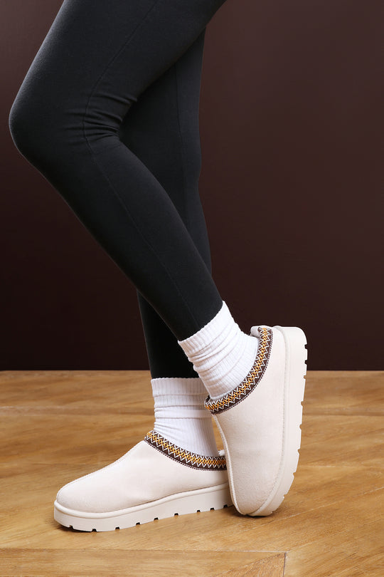 Eveline Cream Embroidery Detail Slip On Ankle Boots