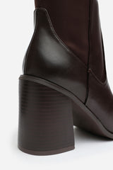 Zhuri Stretch Wide Calf Block Heel Knee High Boots In Wide E Fit In Brown Faux Leather