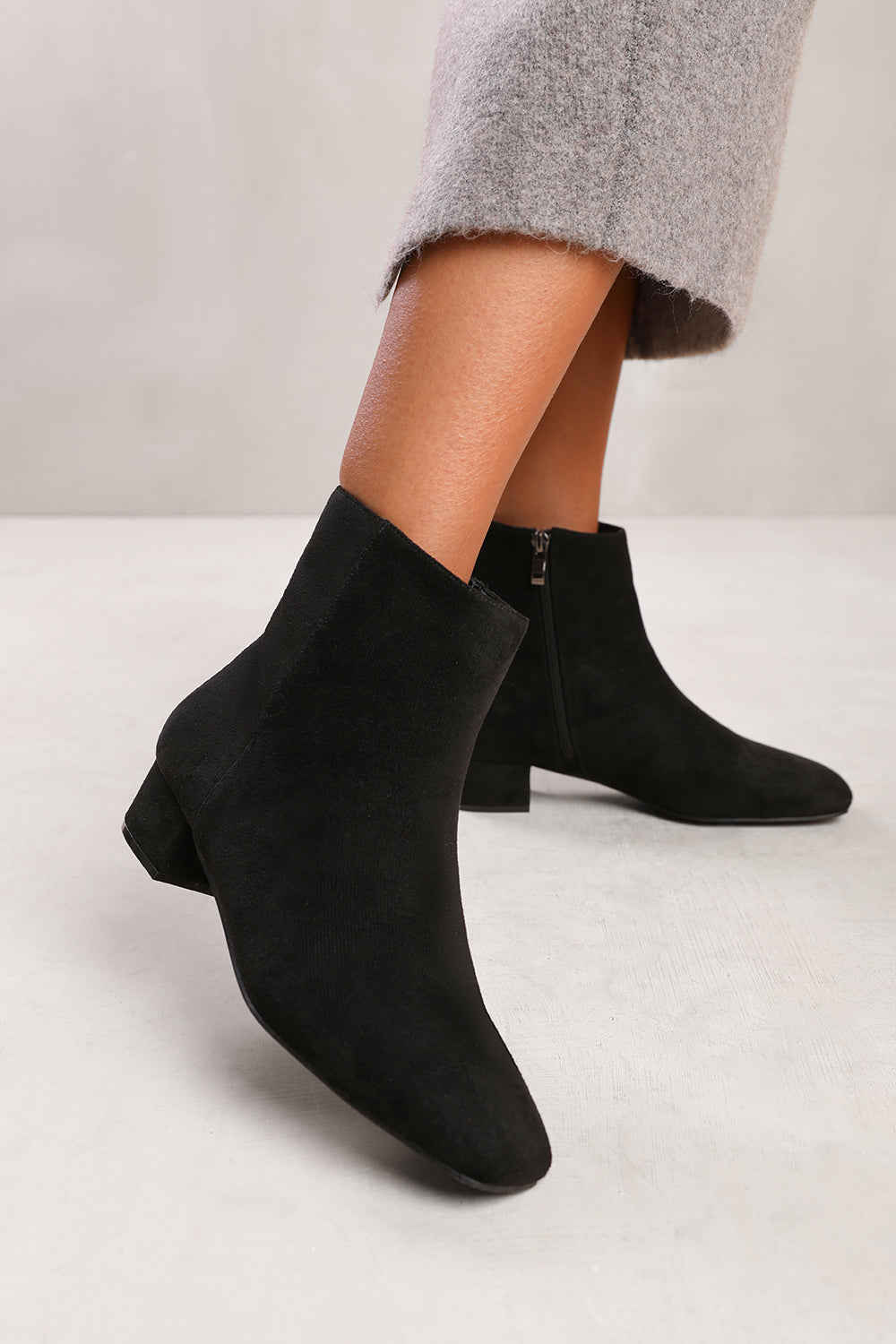 PHILADELPHIA LOW BLOCK HEEL ANKLE BOOT WITH SIDE ZIP IN BLACK SUEDE