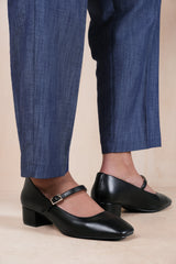 OSLO WIDE FIT LOW BLOCK HEEL WITH STRAP AND SQUARE TOE IN BLACK FAUX LEATHER