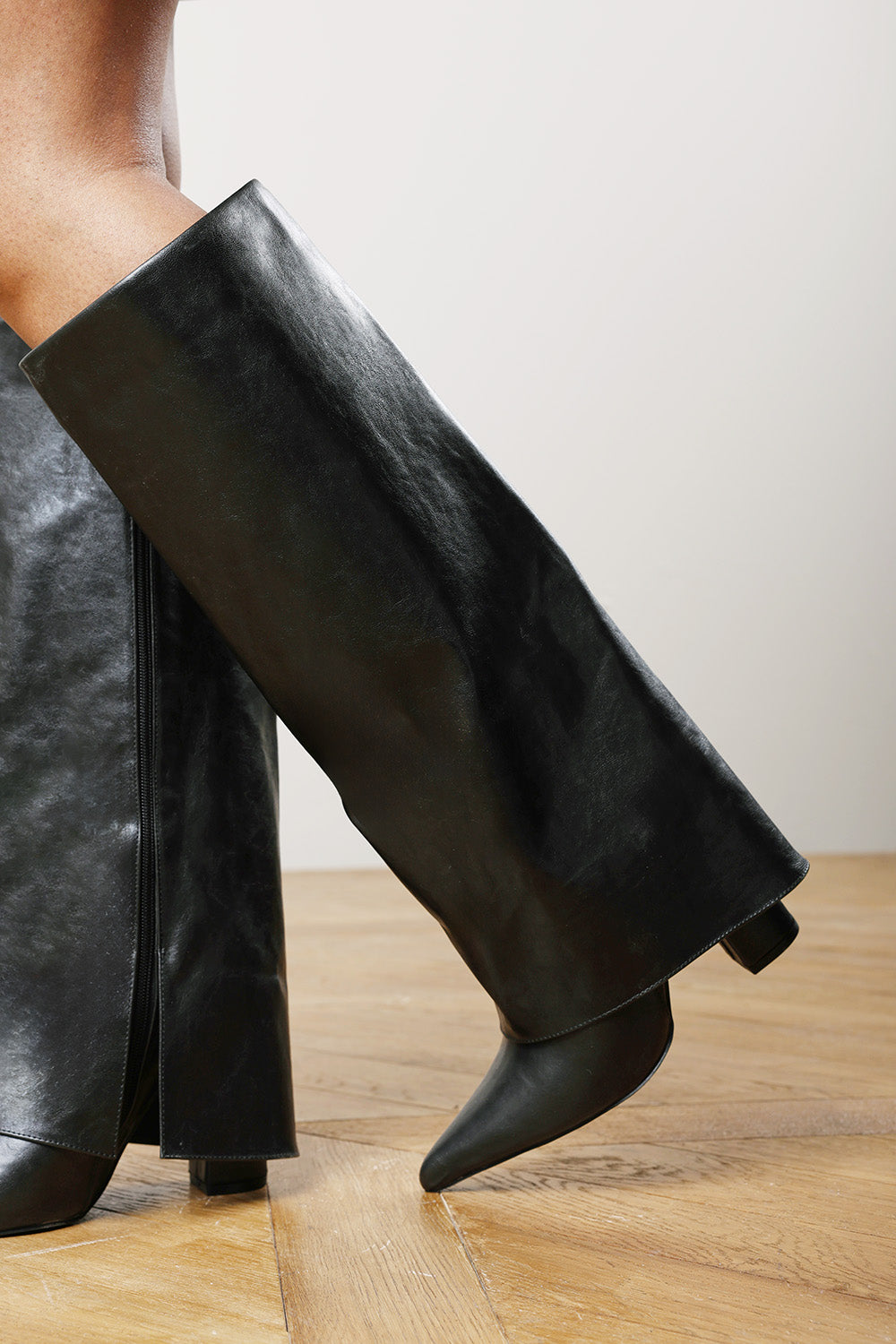 Makenzie Fold Down Knee High Heeled Shark Boots in Black