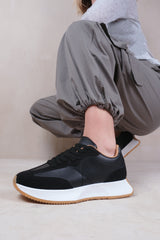 METRO RUNNER SNEAKERS TRAINERS IN BLACK SUEDE