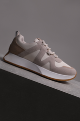 MOMENTUM RUNNER SNEAKER TRAINERS WITH SUEDE DETAIL IN CREAM FAUX LEATHER