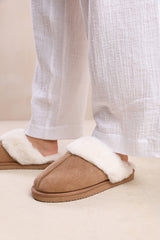 LOUNGE SLIP ON SLIPPERS WITH FUR TRIM IN CAMEL SUEDE