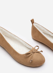 Qavelle Ballet Slippers With  Faux Fur Lining And Bow Detail