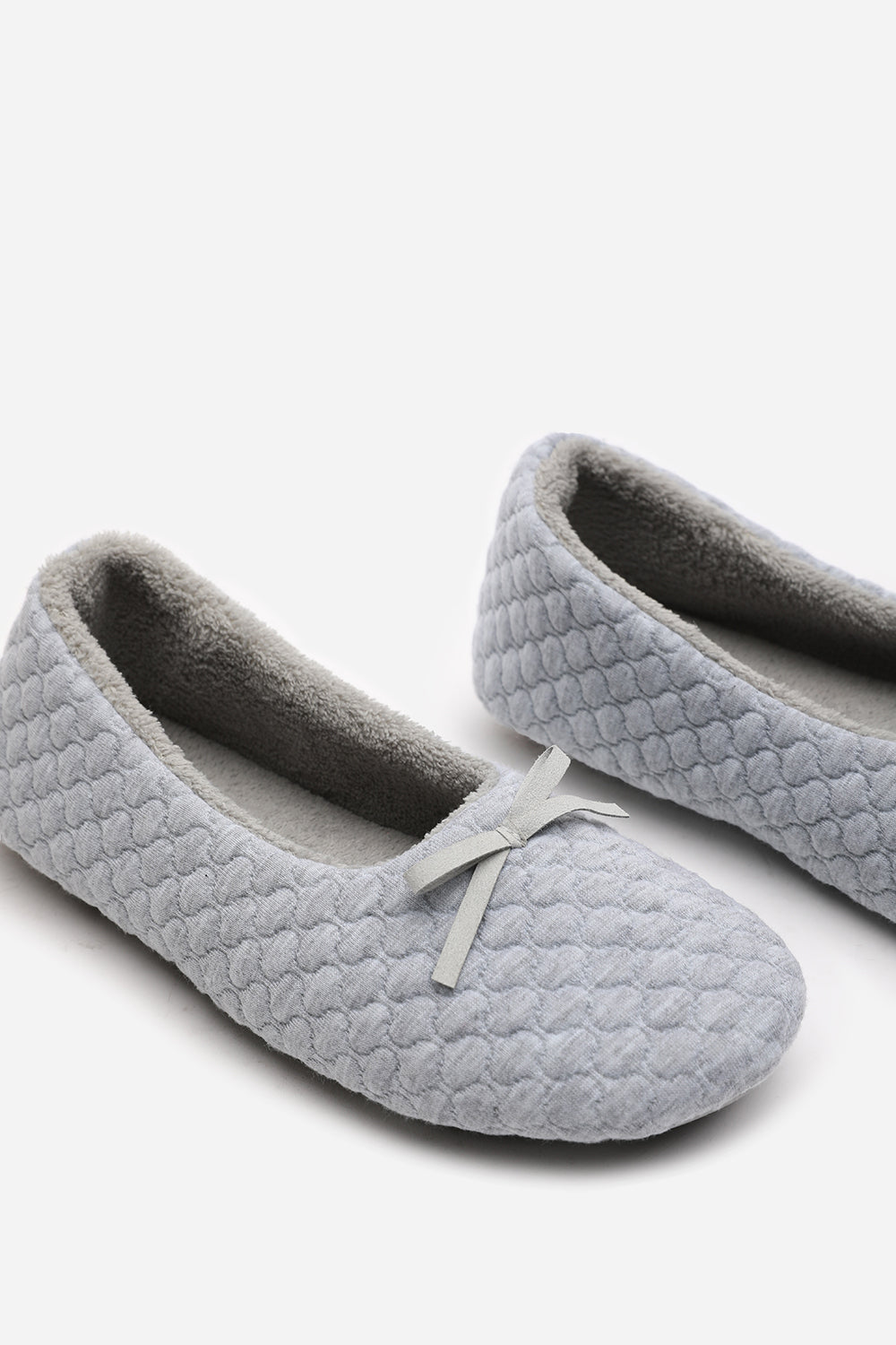 Sorelle Ballet Quilted Slippers with Grey Faux Fur Lining and Bow Detail