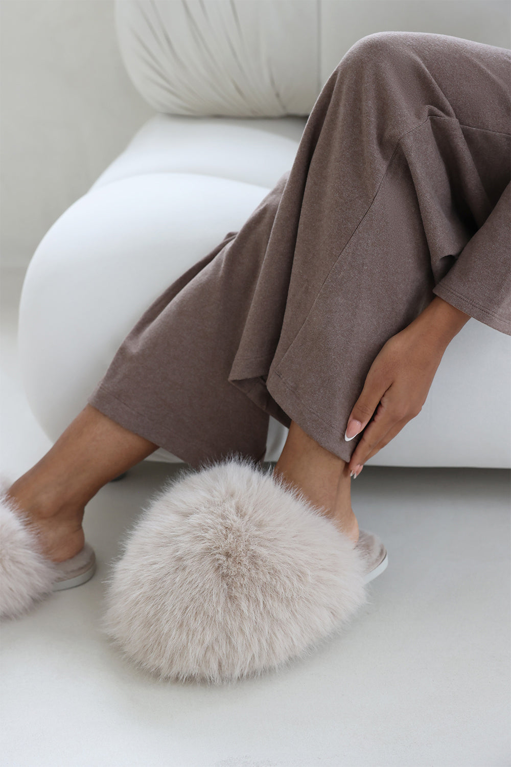 Inez Ultimate Fluffy Beige Faux Fur Mule Slippers