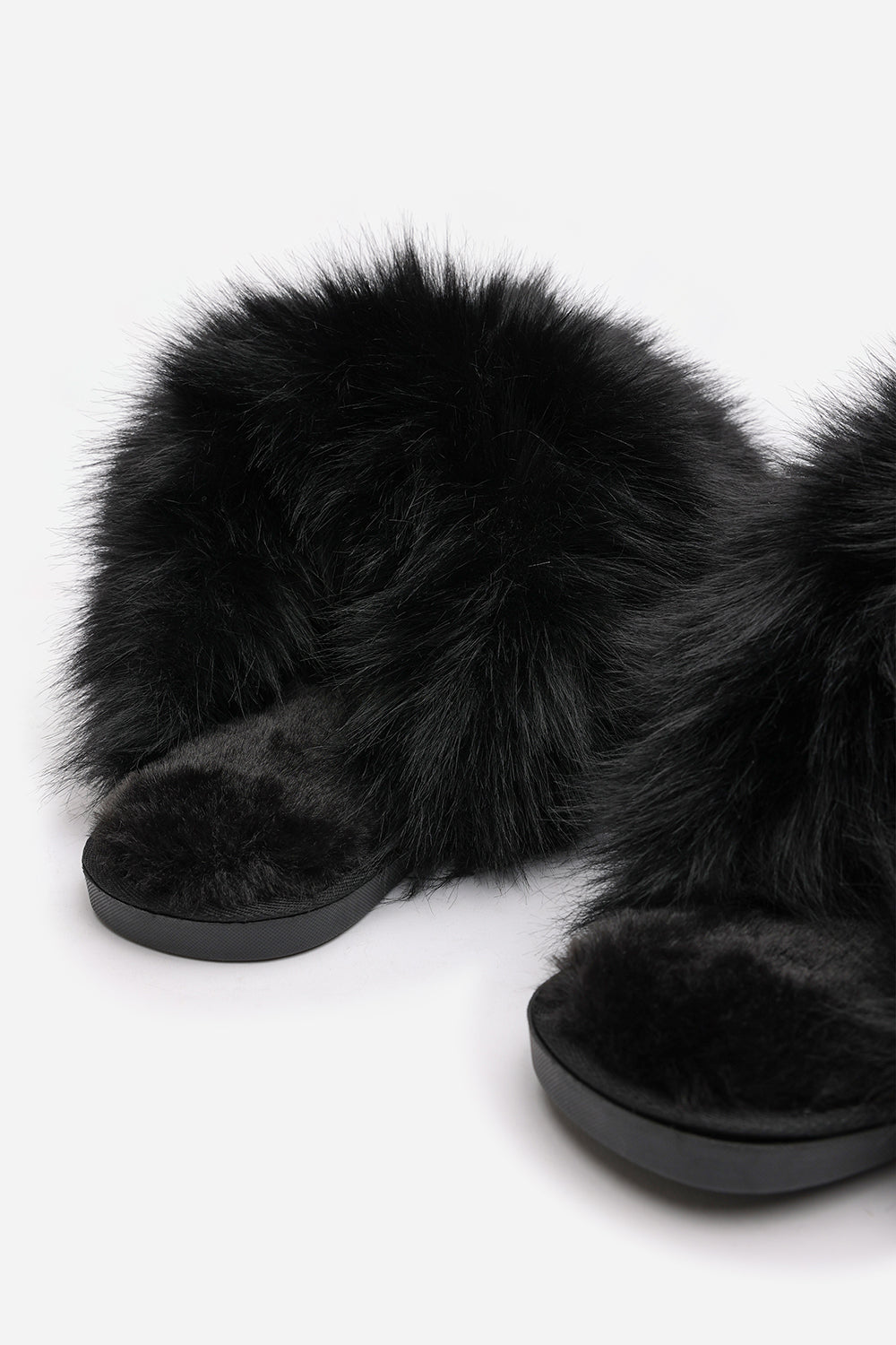 Inez Ultimate Fluffy Black Faux Fur Mule Slippers