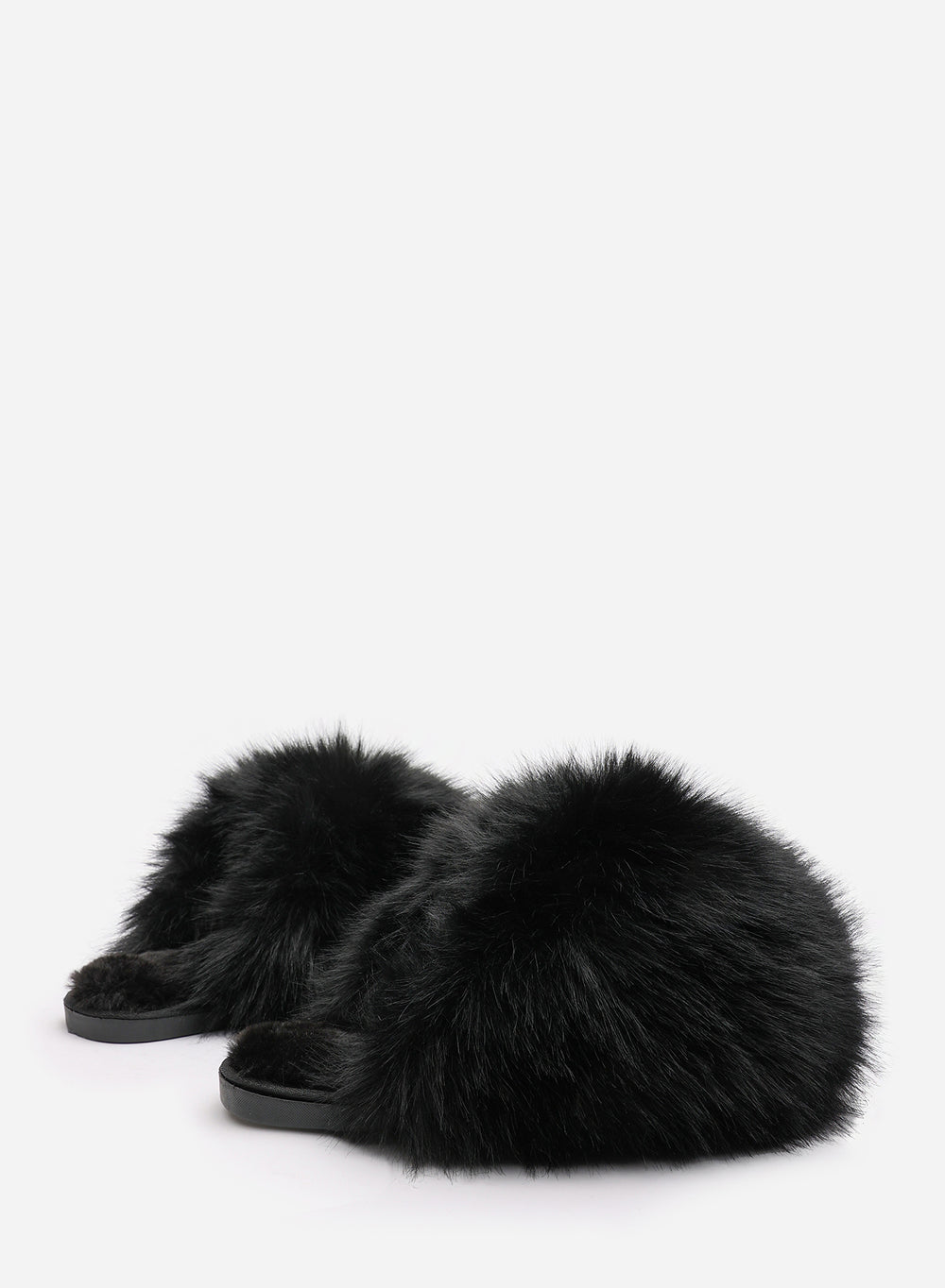 Qirexa Extreme Fluffy Oversized Faux Fur Slippers