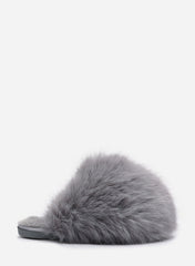 Qirexa Extreme Fluffy Oversized Faux Fur Slippers