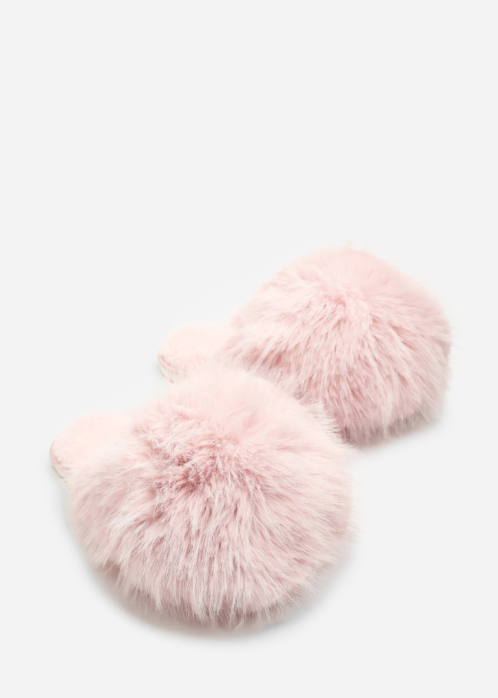 Qirexa Extreme Fluffy Oversized Faux Fur Slippers