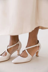 LOREZA CROSS OVER STRAP MID BLOCK HEEL IN CREAM PATENT