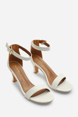 MADRID MID BLOCK HEEL WITH ANKLE STRAP IN WHITE PU