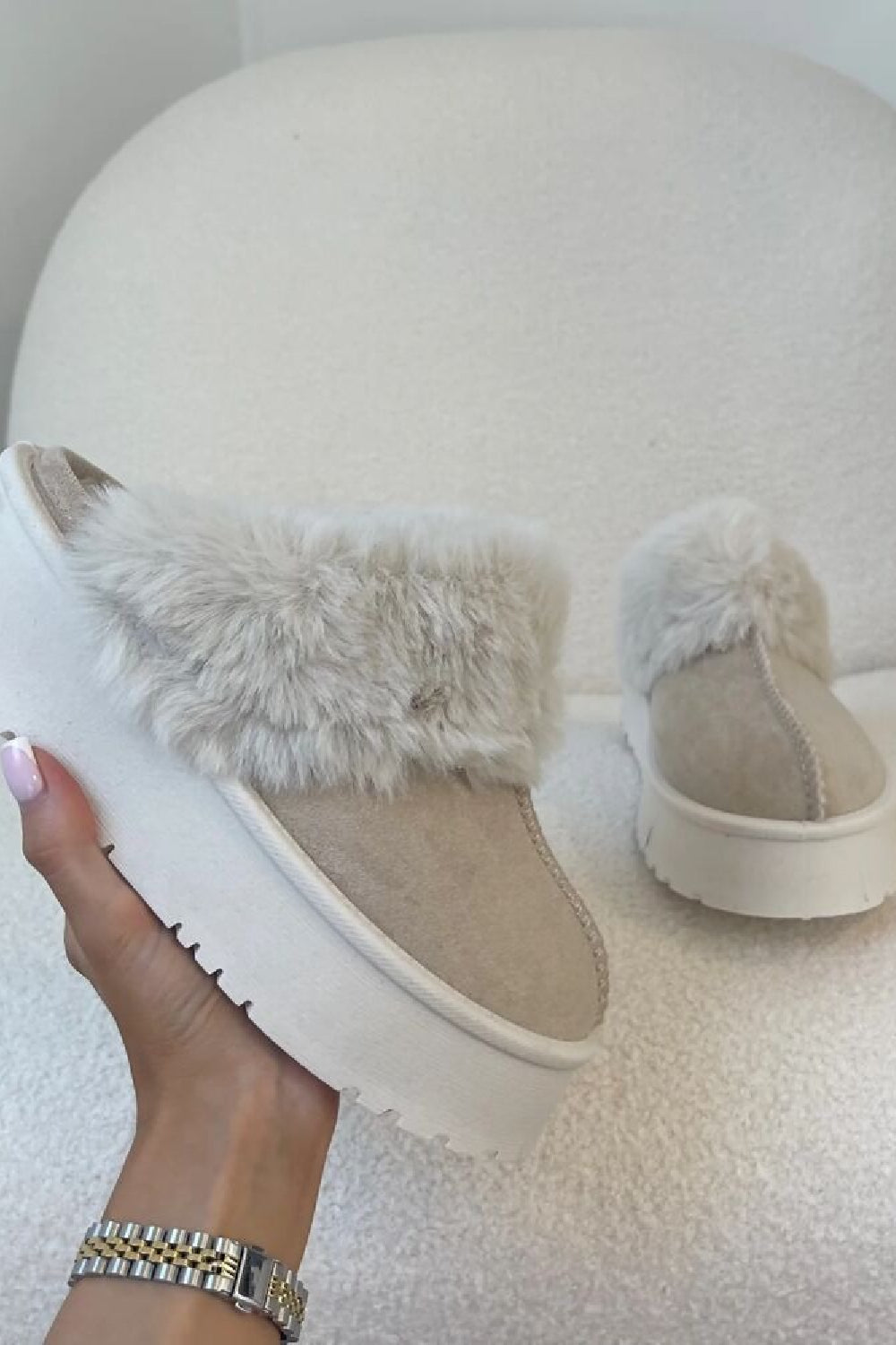 DESTINY LOW ANKLE SLIPPER BOOTS WITH FAUX FUR IN BEIGE SUEDE