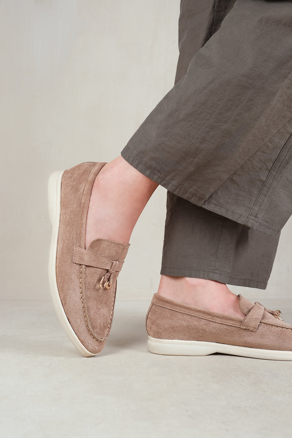 PEGASUS SLIP ON TRIM LOAFERS WITH ACCESSORY DETAILING IN KHAKI SUEDE