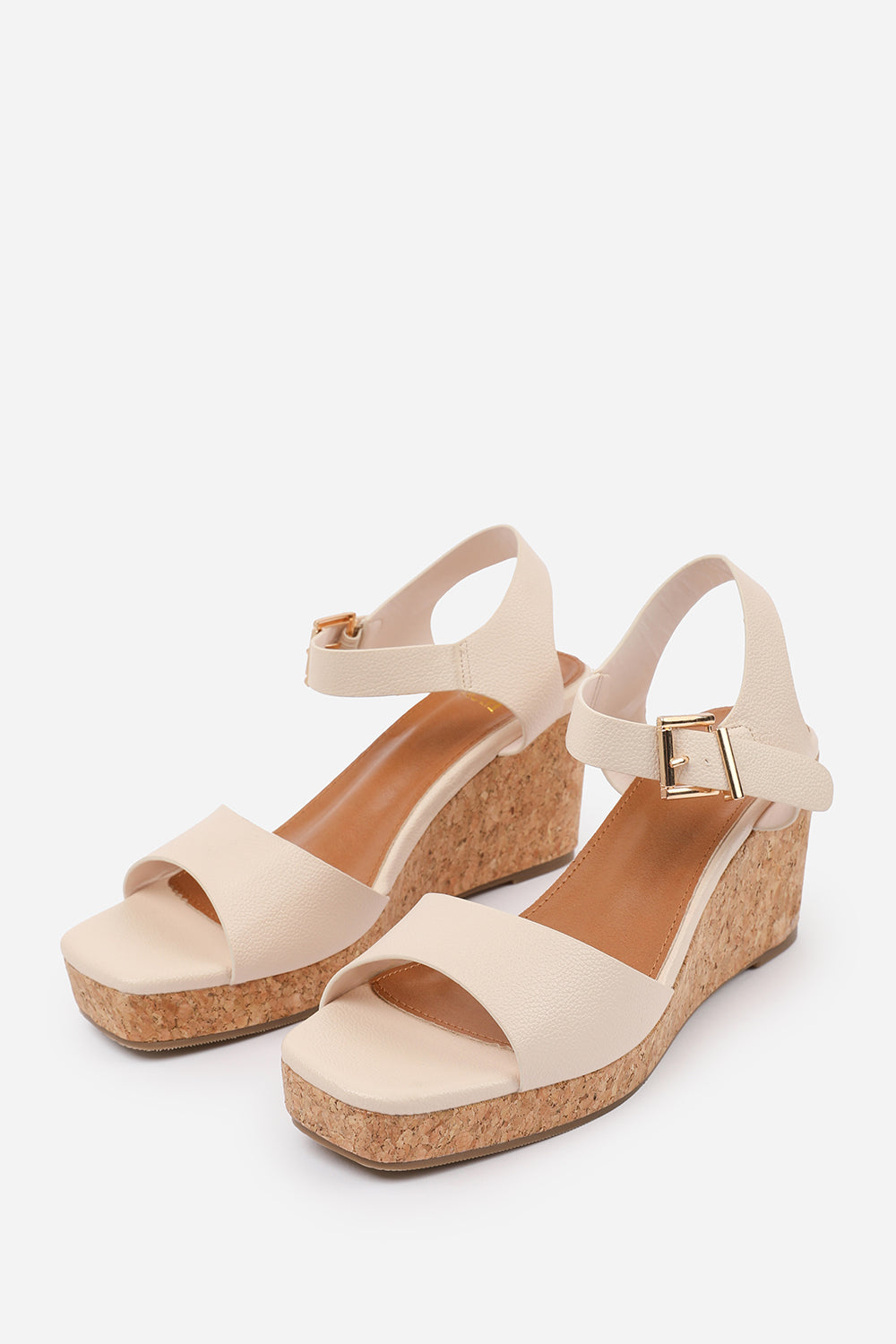 GISELLE  WEDGE SANDALS WITH BUCKLE ANKLE STRAP IN CREAM GRAIN PU