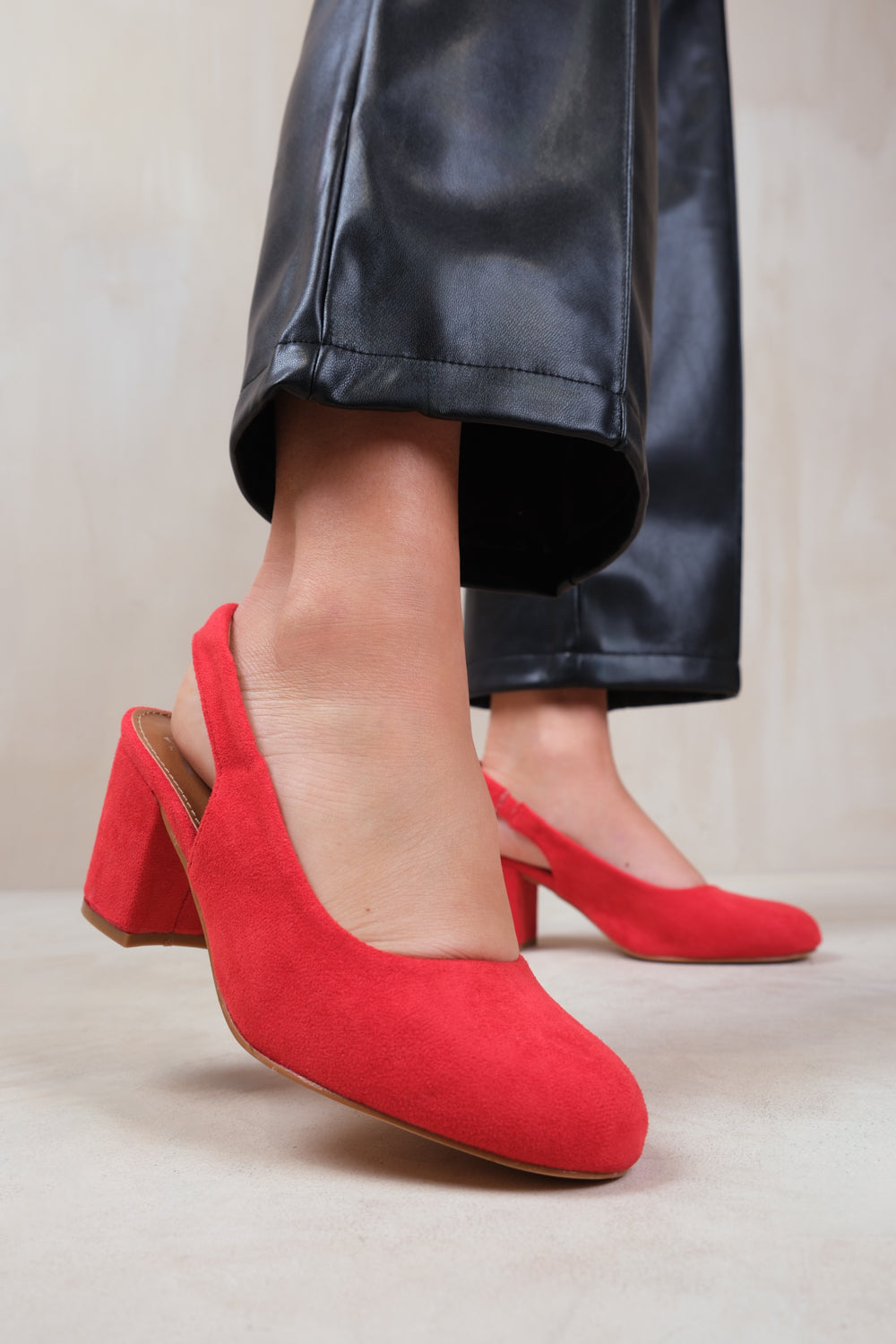 EDITH EXTRA WIDE FIT BLOCK HEEL SLINGBACK SHOES IN RED SUEDE