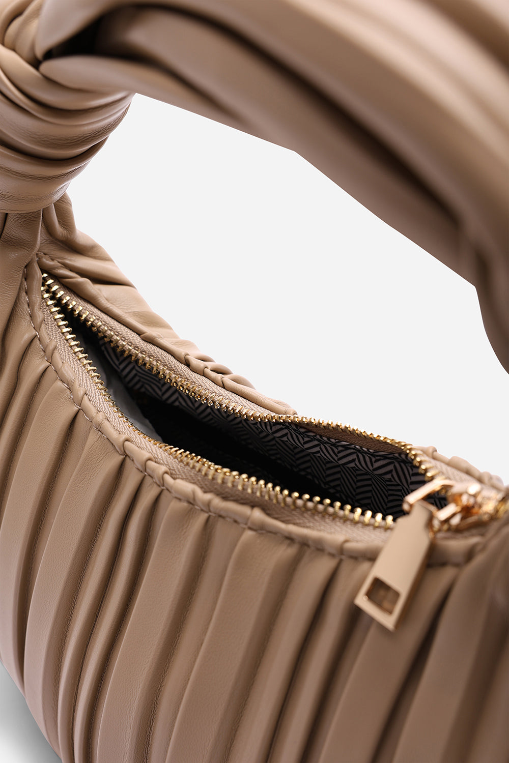 Glow Pleated Knot Handle Shoulder Bag With Gold Chain In Beige