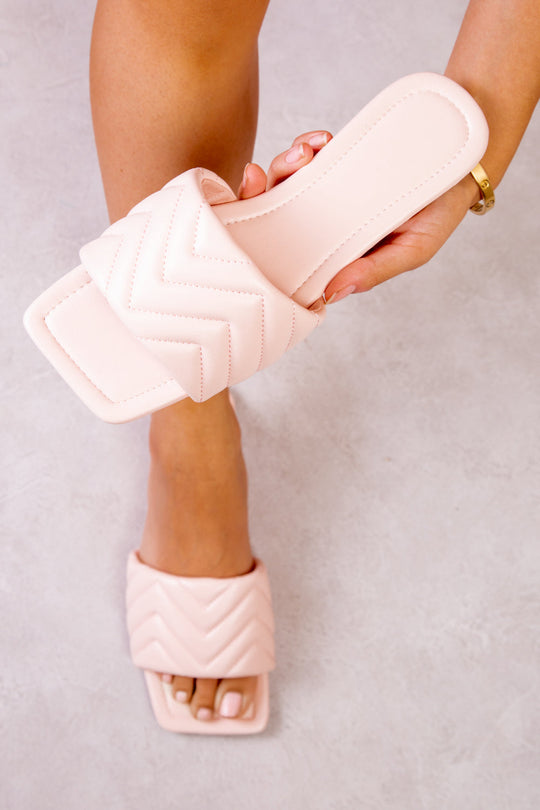 ZIG ZAG QUILTED SQUARE TOE SLIDERS IN PINK FAUX LEATHER